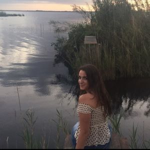 Meet your Posher, Rachel